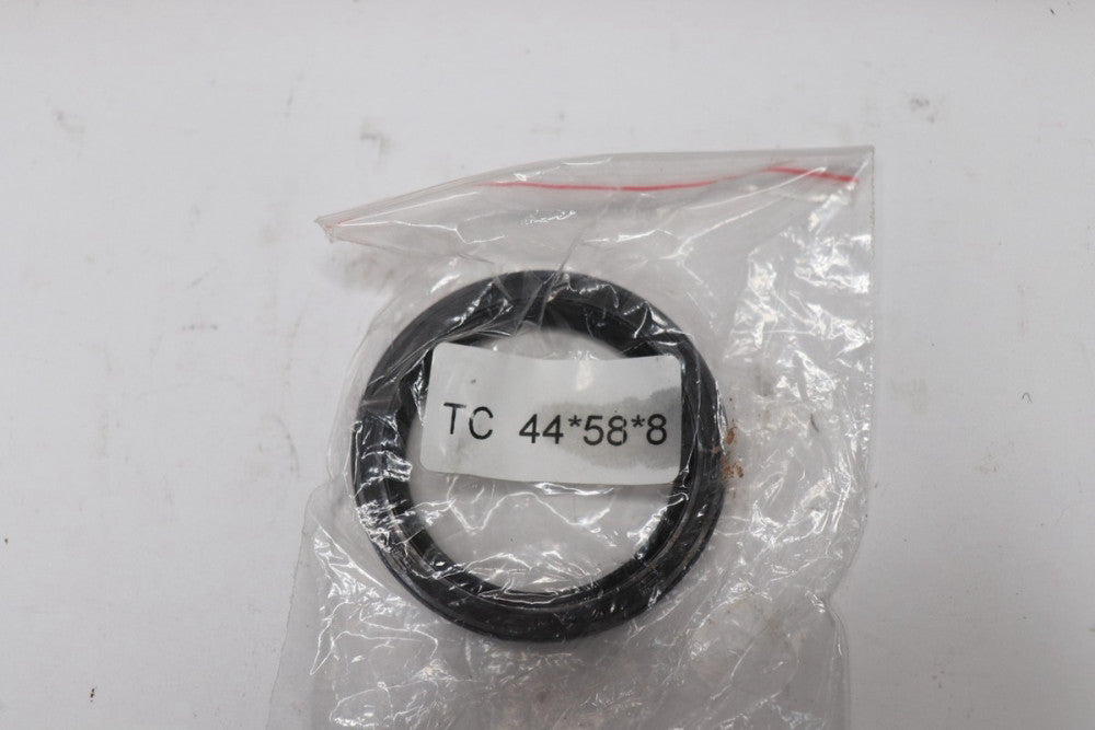TC Double Lips Metric Oil/Dust Seal 44X58X8