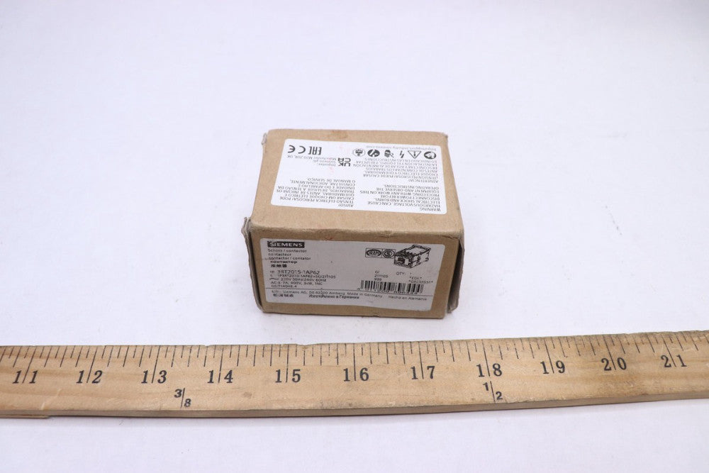 Siemens IEC Magnetic Contactor 3-Poles 220/240VAC 7A 3RT2015-1AP62