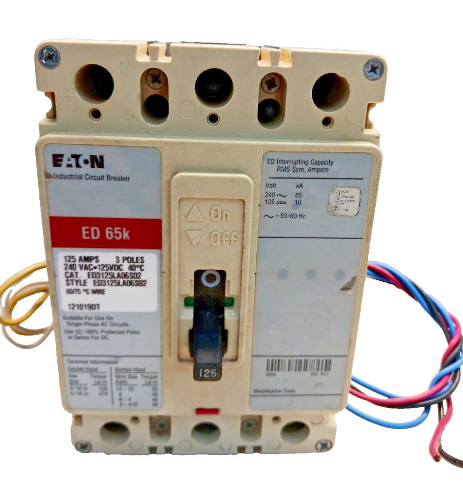 EATON 125 AMP CIRCUIT BREAKER WITH SHUNT/AUXILIARY 3 POLE 240 VAC ED3125LA06S02