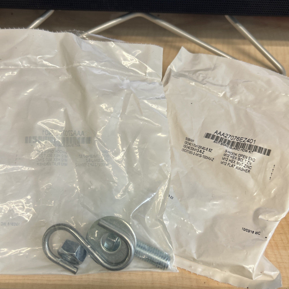 (2) NEW AAA27076EZ401 Anti Snag Guard HDW Kits