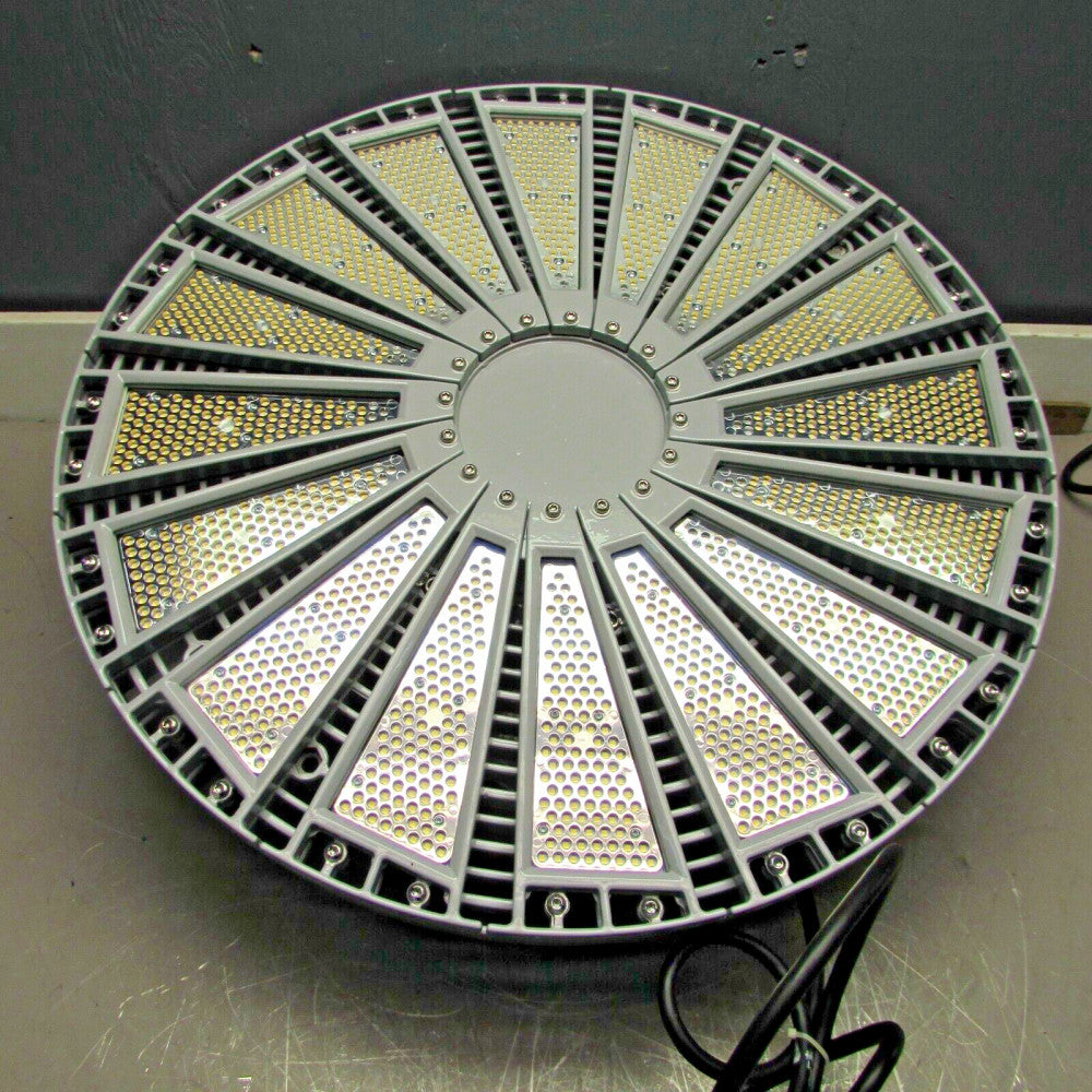 DIALIGHT VIGILANT HIGH BAY, H7U7MCDNDHVXGN, 60K LUMENS LED LIGHT, NIB!MAKE OFFER