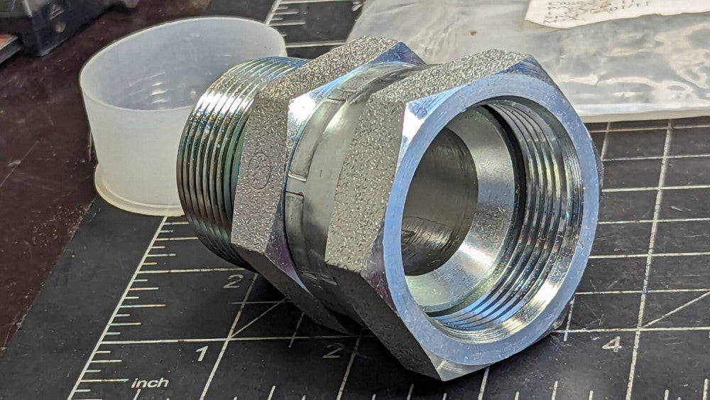AEROQUIP 2018-20-20S Hose Adapter,1-1/4" NPTF,1-1/4"JIC Swivel Adaptor [OF25]