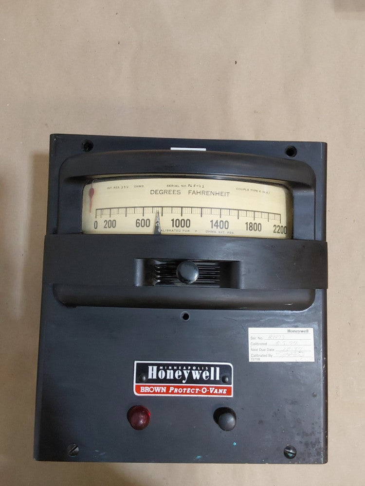 VINTAGE HONEYWELL PROTECT-O-VANE 0-2200 F 