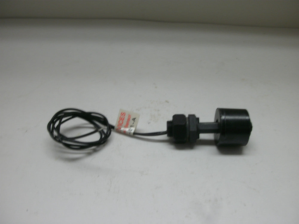 SRC DEVICES LSV-5-01-A LIQUID LEVEL SWITCH BODY MATERIAL PPS PORT STYLE NNB