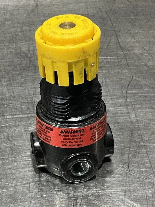 Parker 14R113fc Regulator,Air Inlet 1/4",Npt,300 Psig Nos Surplus No Box