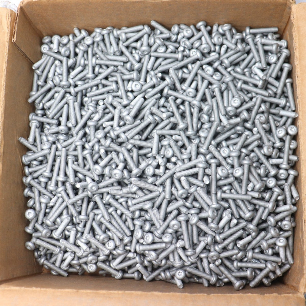 (2000-Pk) Flanged Button Head Cap Screws Stainless Steel M6-0.8 x 26mm