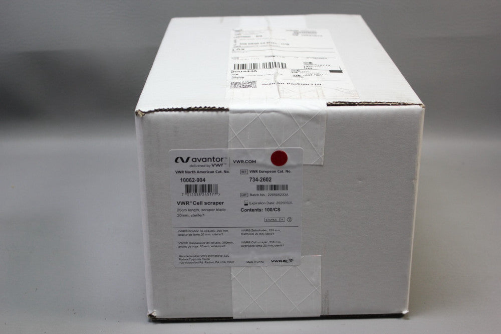 NEW BOX OF 100 AVANTOR/VWR CELL SCRAPER 10062-904