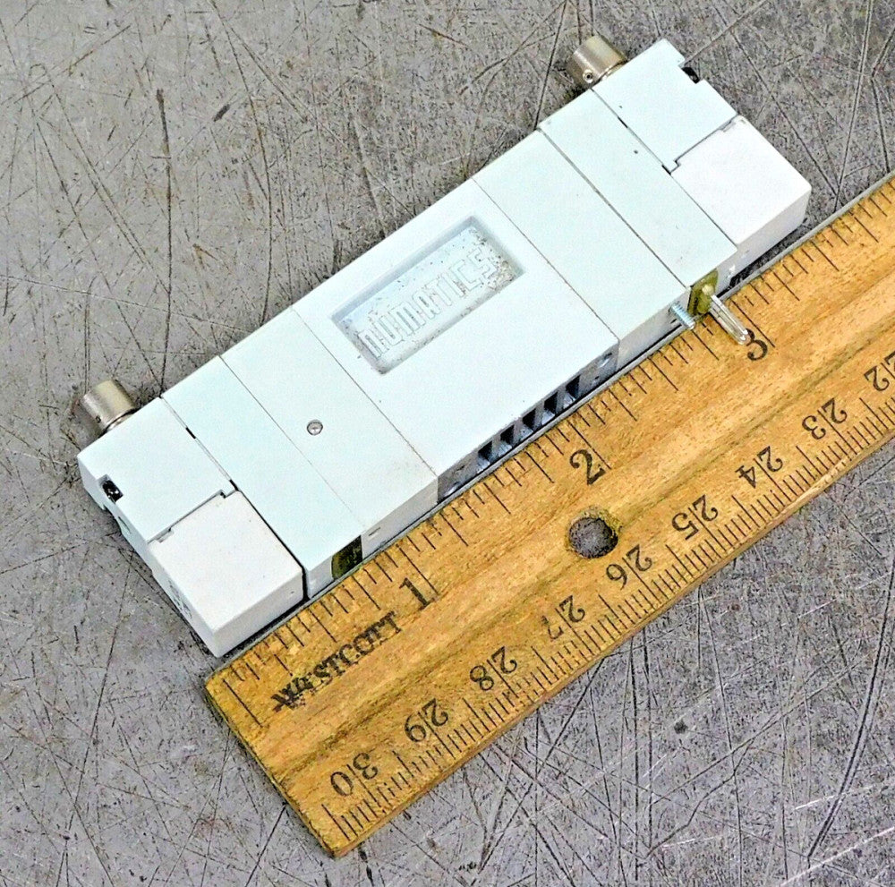 Numatics - R20BBD00M011B61 Solenoid Valve Manifold 150 psig 24V DC 1.2 W