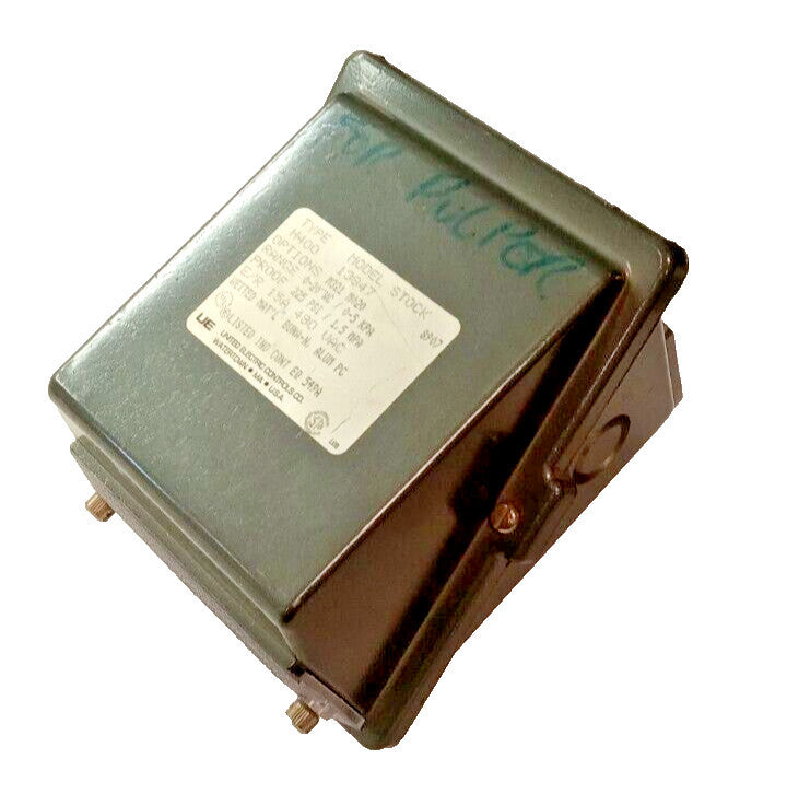 UNITED ELECTRIC CONTROLS H400 PRESSURE SWITCH 0-20" WC RANGE 480 VAC 13847