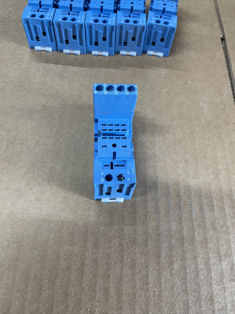 BOX OF 6 FINDER 94.04 RELAY SOCKET