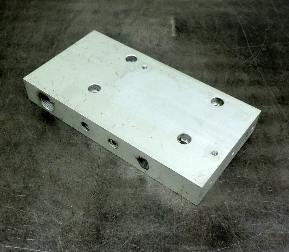 Manifold Pneumatic / Air Aluminum 10-3/4" X 5-1/2" X 1-1/2"