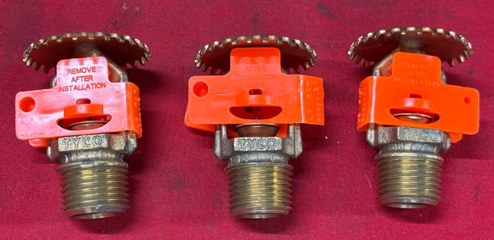 TYCO TY3131 SPRINKLER HEAD 155°F/68°C 1/2"MNPT CONNECTION (LOT OF 3)