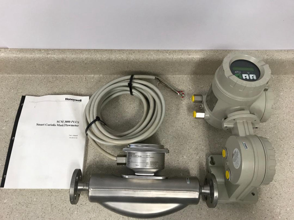Honeywell SCM3000 PLUS F Series CMFS08-AAW00B25B1F 3/8" Mass Flow Meter NEW
