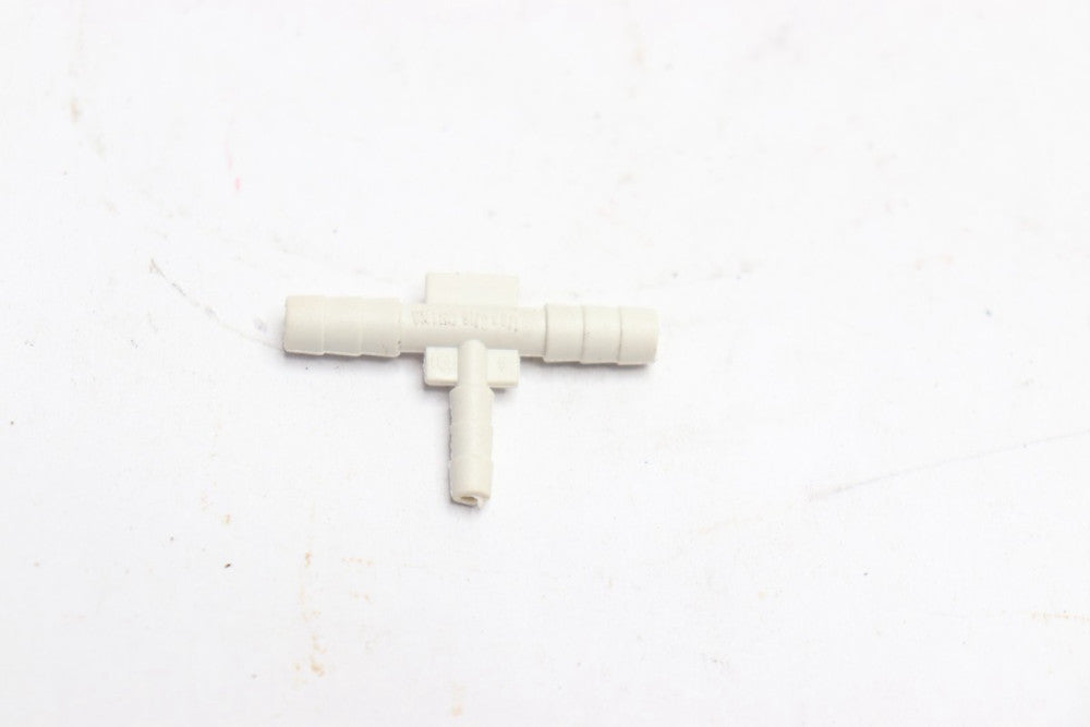 (211-Pk) Reducing Barb Tee Plastic 3/16" X 1/8" 3506420 47063X