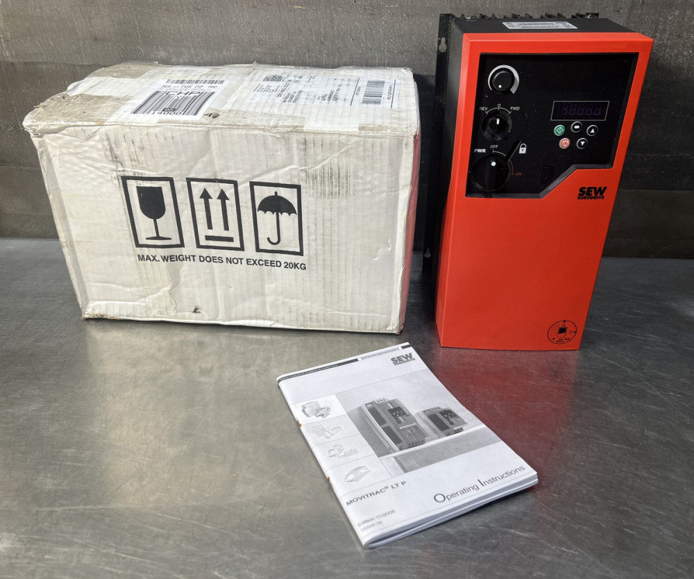 NOS SURPLUS Sew Eurodrive 1 HP/0.75WMOVITRAC LTP MCLTPA00085A3420 (60Hz)