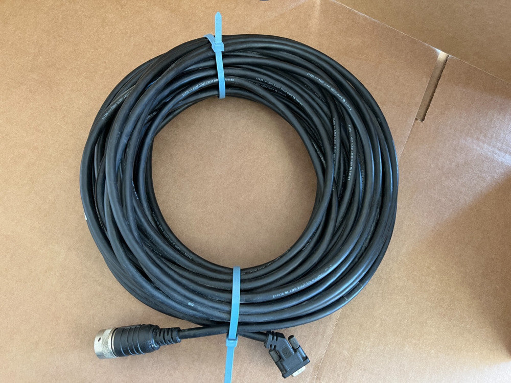 ALLEN BRADLEY, 2090-UXNFBMP-S30, SERIES C, FEEDBACK CABLE, USED! MAKE OFFER!