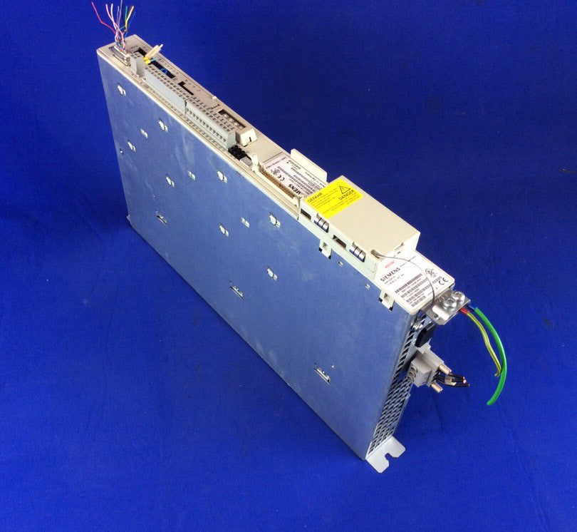 SIEMENS 6SN1118-0AA11-0AA1 SIMODRIVE CONTROL 6SN1123-1AA00-0HA1 LT-MODUL INT.8A