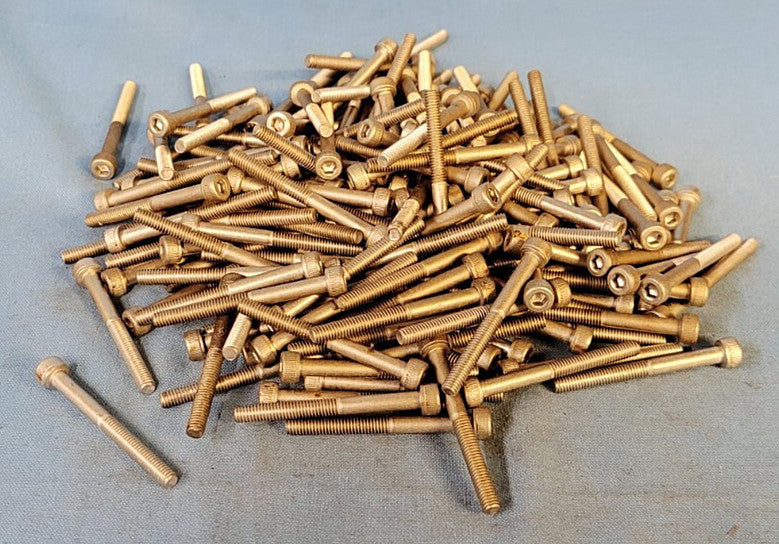 SOCKET HEAD CAP SCREW M4-0.7 X 40MM STAINLESS STEEL (LOT OF 170)