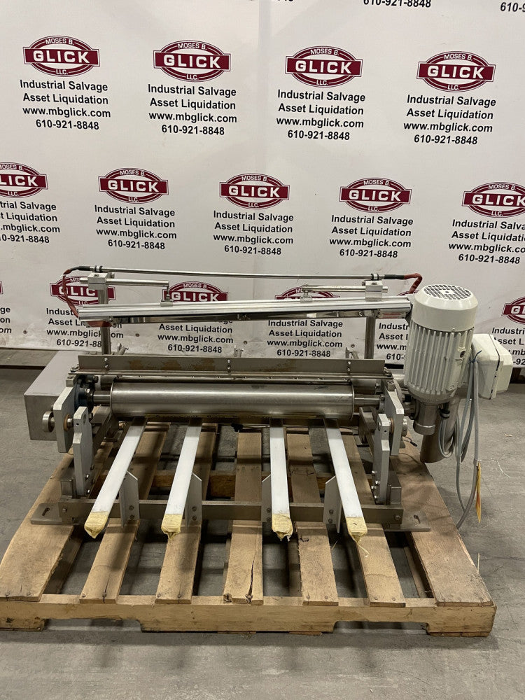 27” Stainless Steel Chocolate Licker / Screw Feeder, 3” Diameter Auger