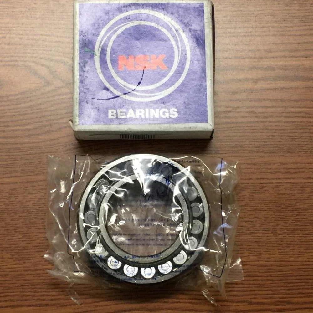 NEW NSK 2210EAE4C3 Spherical Roller Bearing 50mm X 90mm X 23mm Straight Bore 
