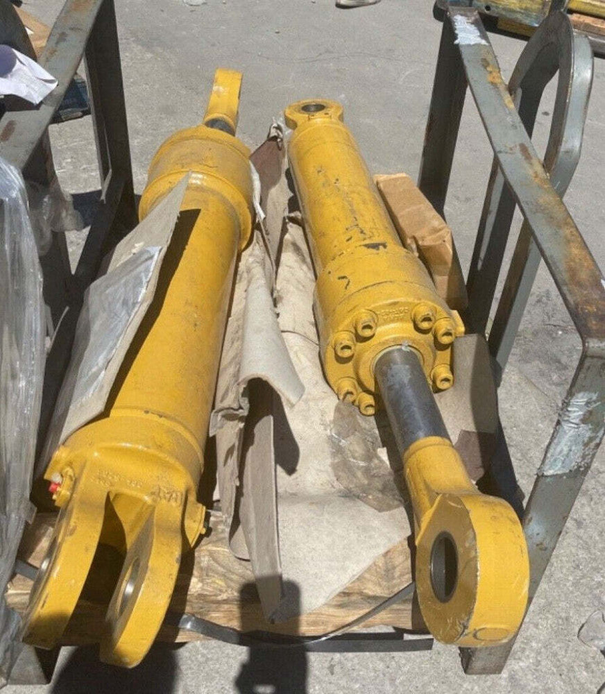 GENUINE OEM CAT CATERPILLAR 384-2573 CYLINDER GP, 386-5284, 386-5281 *SHIPS FREE