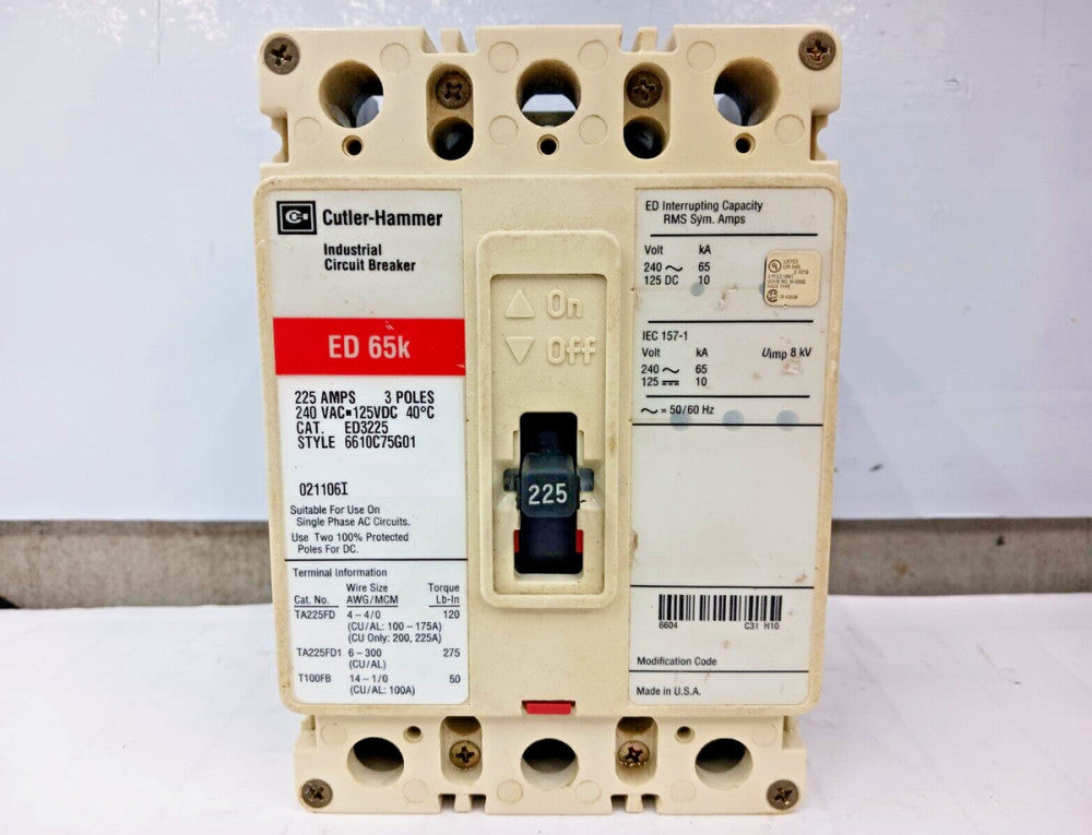 CUTLER HAMMER 225 AMP CIRCUIT BREAKER 3 POLE 240 VAC ED3225