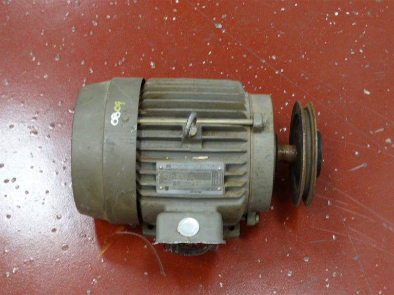 Toshiba B0054FLF2AKH Induction Motor 5HP 3PH 230/460V 13/6.5A 1750RPM