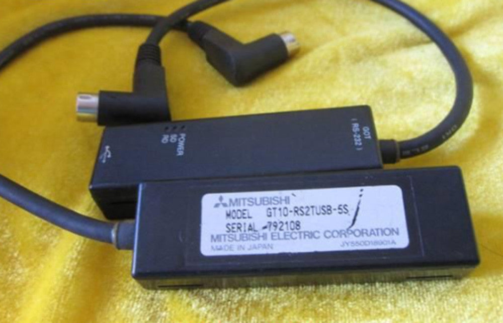 One Brand New MITSUBISHI GT1020/1030 GT10-RS2TUSB-5S PLC Programming Cable