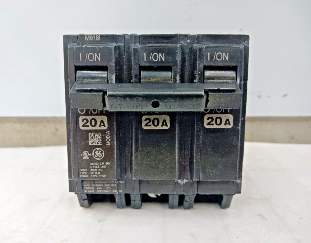 GE 20 AMP CIRCUIT BREAKER 3 POLE 240 VAC THQB32020