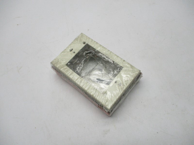 WIREMOLD V5747 NSMP