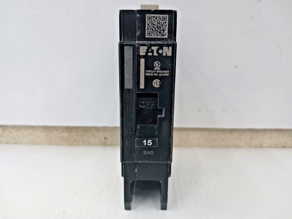NEW EATON 15 AMP BOLT-ON CIRCUIT BREAKER 1 POLE 277 VAC / 125 VDC HGHB1015