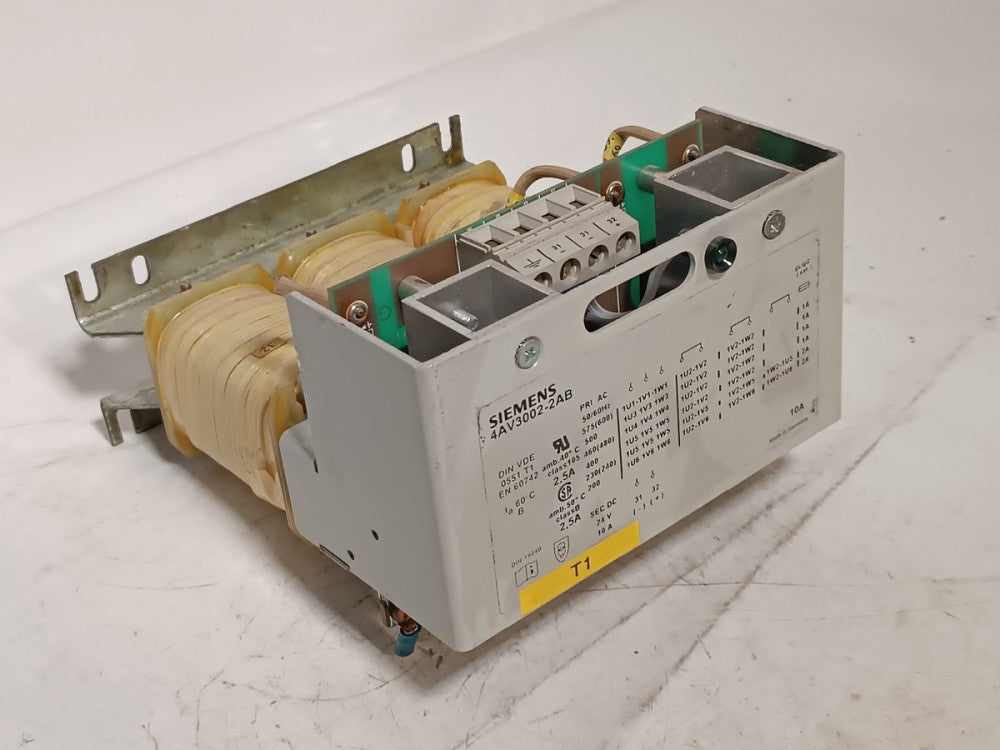 Siemens 4AV3002-2AB Power Supply Voltage Transformer 200/600VAC 10A 50/60Hz