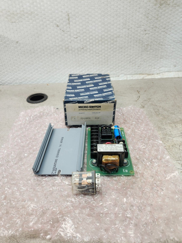NEW IN BOX HONEYWELL MICRO SWITCH POWER SUPPLY CONTROL BASE FE-LCRP3A