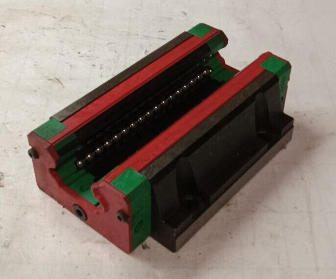 NEW HIWIN LINEAR GUIDEWAY BEARING 45 MM OPEN  HGW45HB
