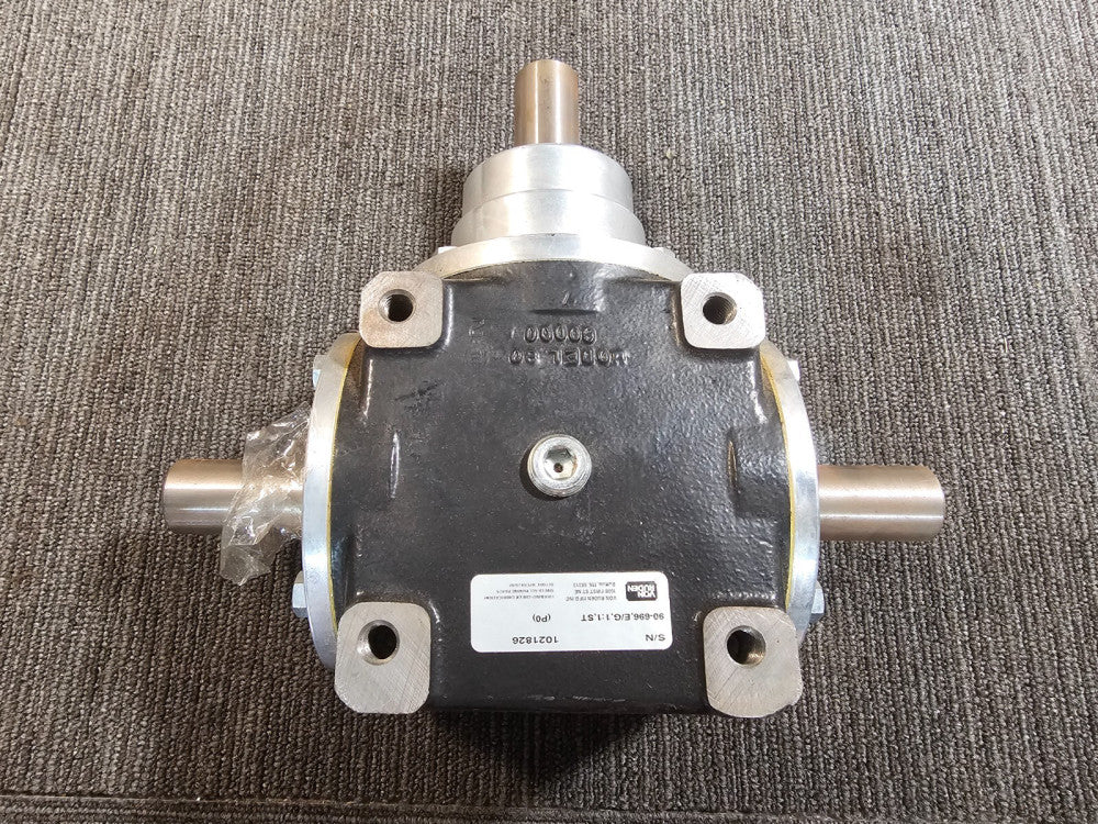 Von Ruden 90-696 E/G 1:1 ST Model 90 Bevel Gear Reducer Transmission Heavy Duty