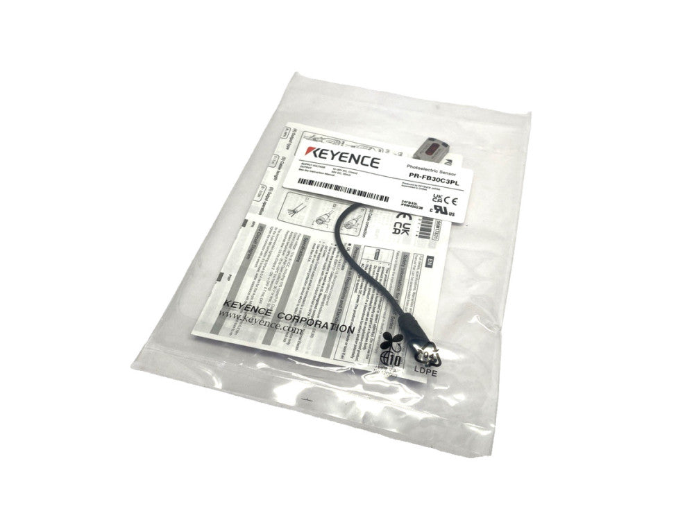 Keyence PR-FB30C3PL Flat Reflective Miniature Photoelectric Sensor M8, 30mm