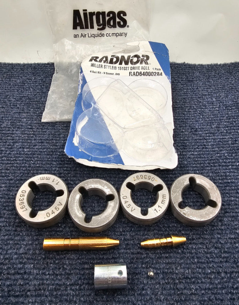 RADNOR™RAD64000284: V-Groove Drive Roll For 70 Series Feeder .045"