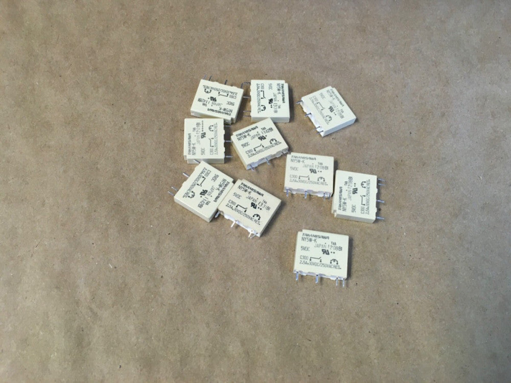 *LOT OF 10* 4pins NY5W-K TAKAMISAWA 5VDC, 5A, 250VAC (KB)