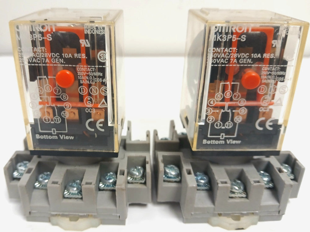 OMRON MK3P5-S CONTACT RELAY 250 VAC/28VDC 10 AMP WITH BASE 300 VAC  LOT OF 2