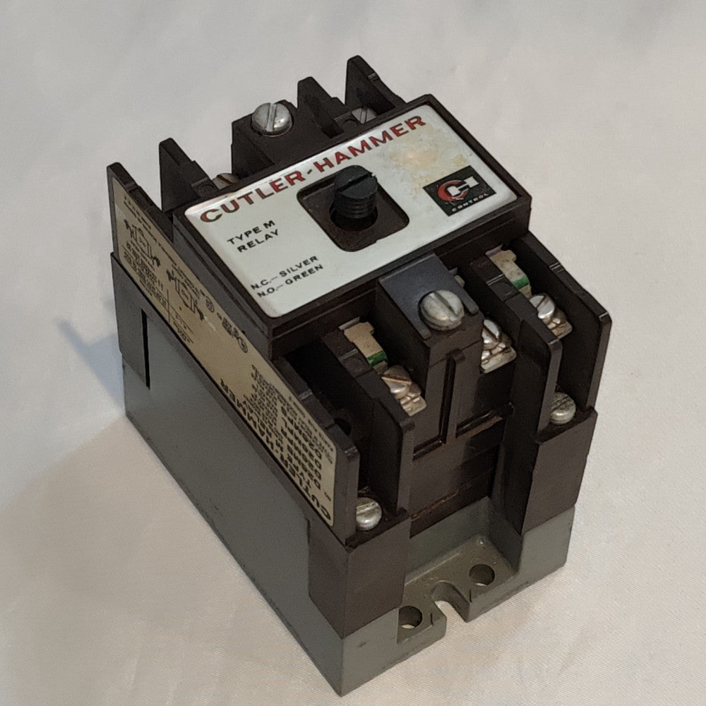 Cutler Hammer Type M Relay D26MB D26MPR D26MPL D26MPS 120 Volt Coil