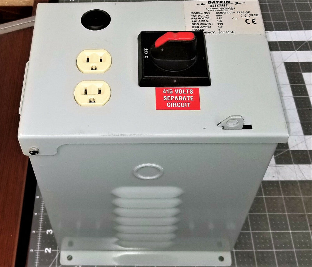 Daykin Transformer Disconnect Combination 500VA 415/115V 50/60 Hz [D3S3] 