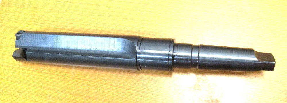 AMEC (21851-0005) 2-1/2" - 3-3/8" 5MT Morse Taper Series E Spade Drilling Holder