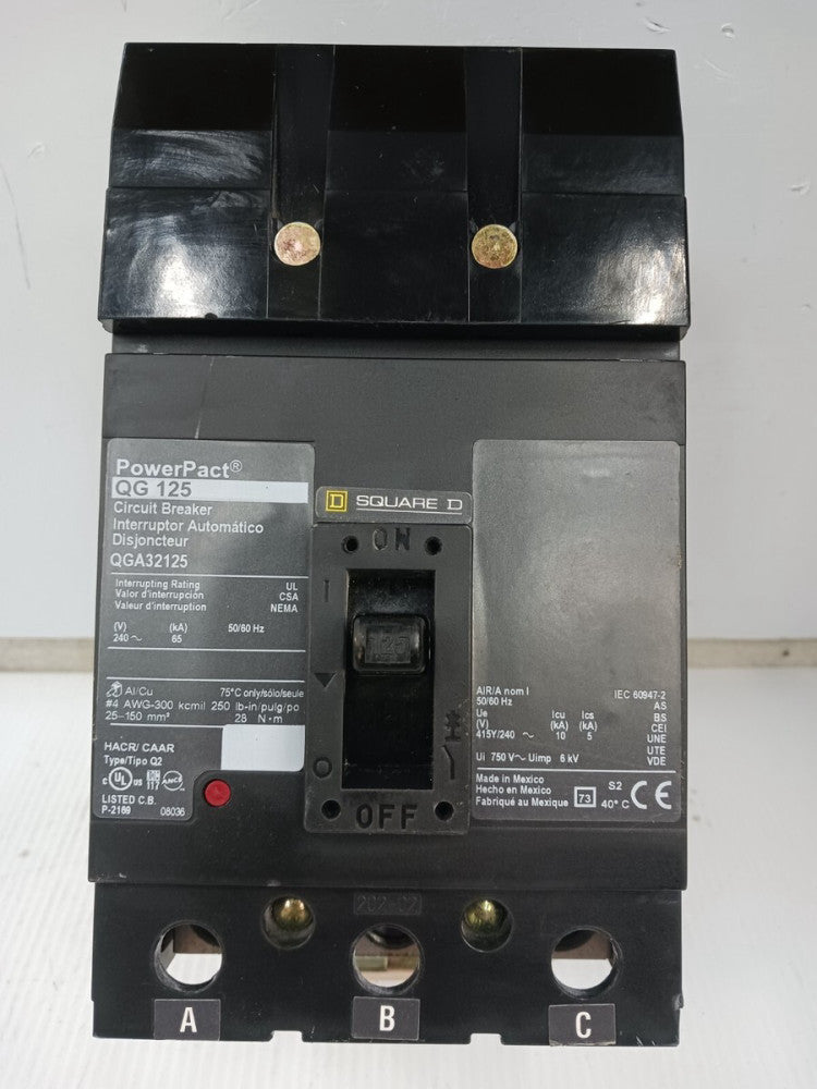 SQUARE D POWERPACT 125 AMP I-LINE CIRCUIT BREAKER 3 POLE 240 VAC 65kA QGA32125