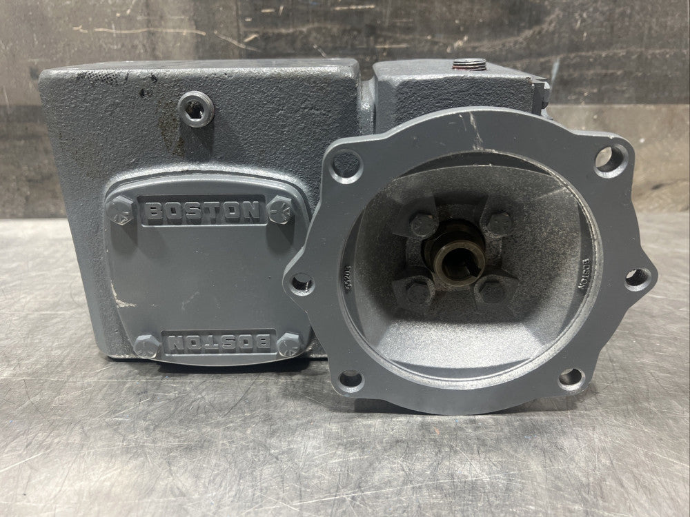 BOSTON GEAR FWA721-300-B5-G700 Series Reducer Nos Surplus