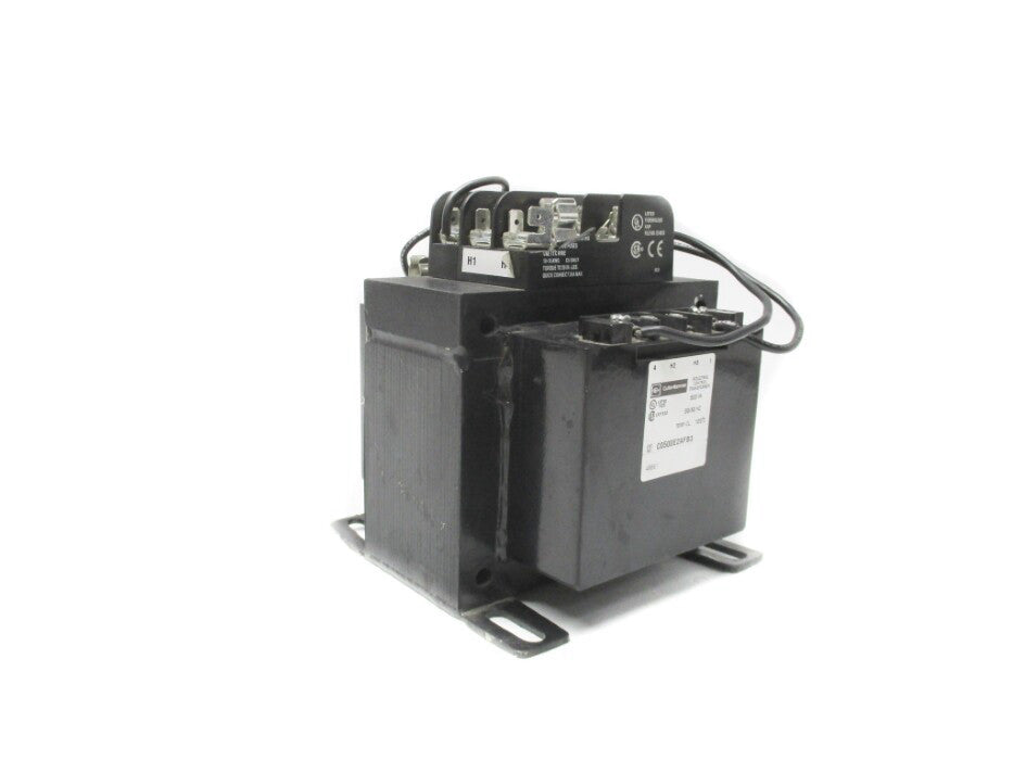 CUTLER HAMMER C0500E2AFB3 (AS PICTURED) NSNP
