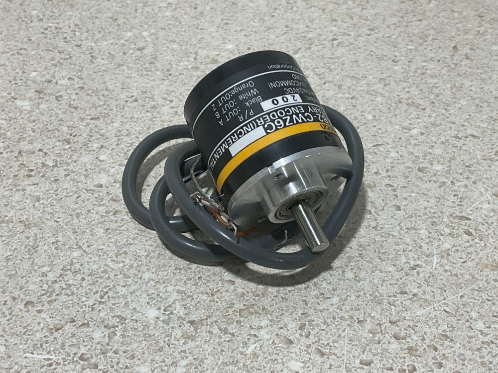 Omron Encoder E6B2-CWZ6C  0.5m NEW