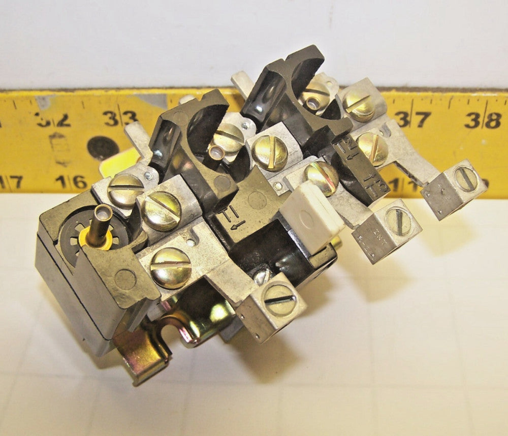Furnas Overload Relay 120-240 VDC / 600 VAC  48EC31AA2