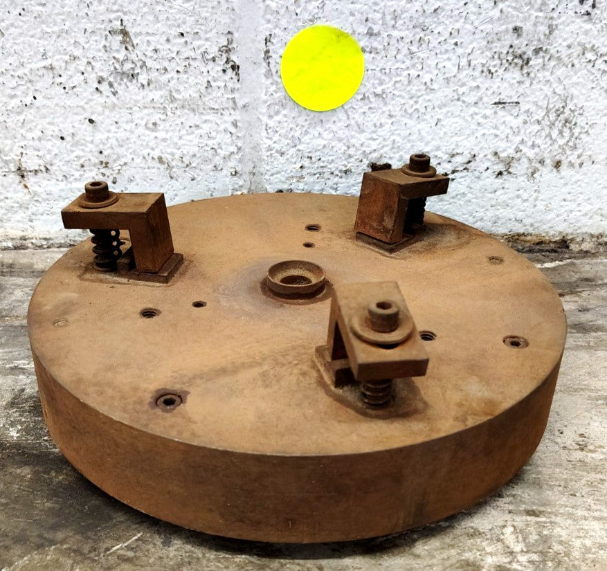 UNBRANDED 3 JAW CHUCK 10" DIAM 3-1/2" HEIGHT STEEL MATERIAL