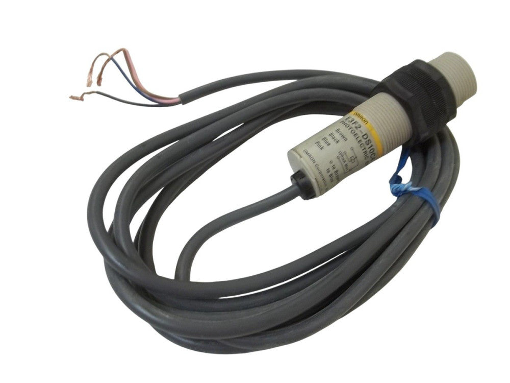 OMRON E3F2-DS10C4 PHOTOELECTRIC SENSOR UNMP