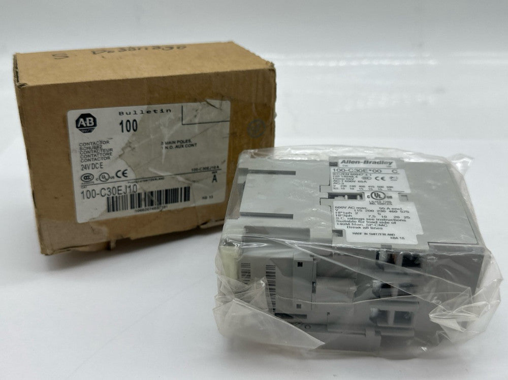 Allen-Bradley 100-C30EJ10 SER.C Contactor 24VDC 600V 30Amp 